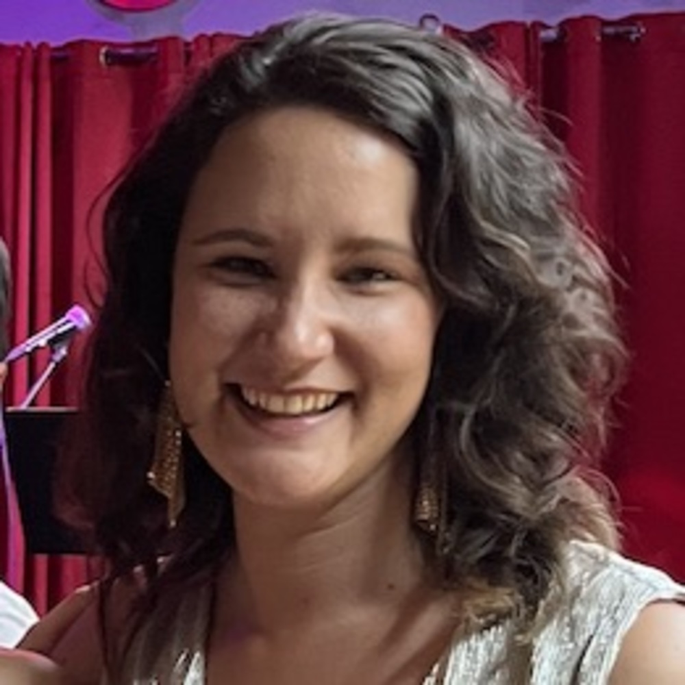 Meet your Posher, Emma